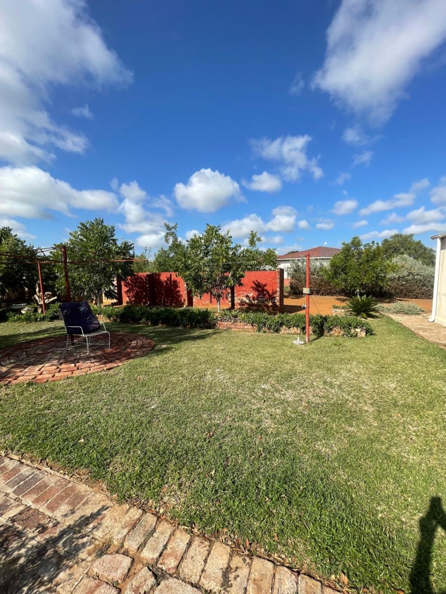 4 Bedroom Property for Sale in Christiana North West